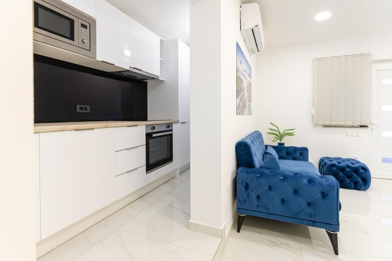 Apartman Laura Vir Ngoại thất bức ảnh