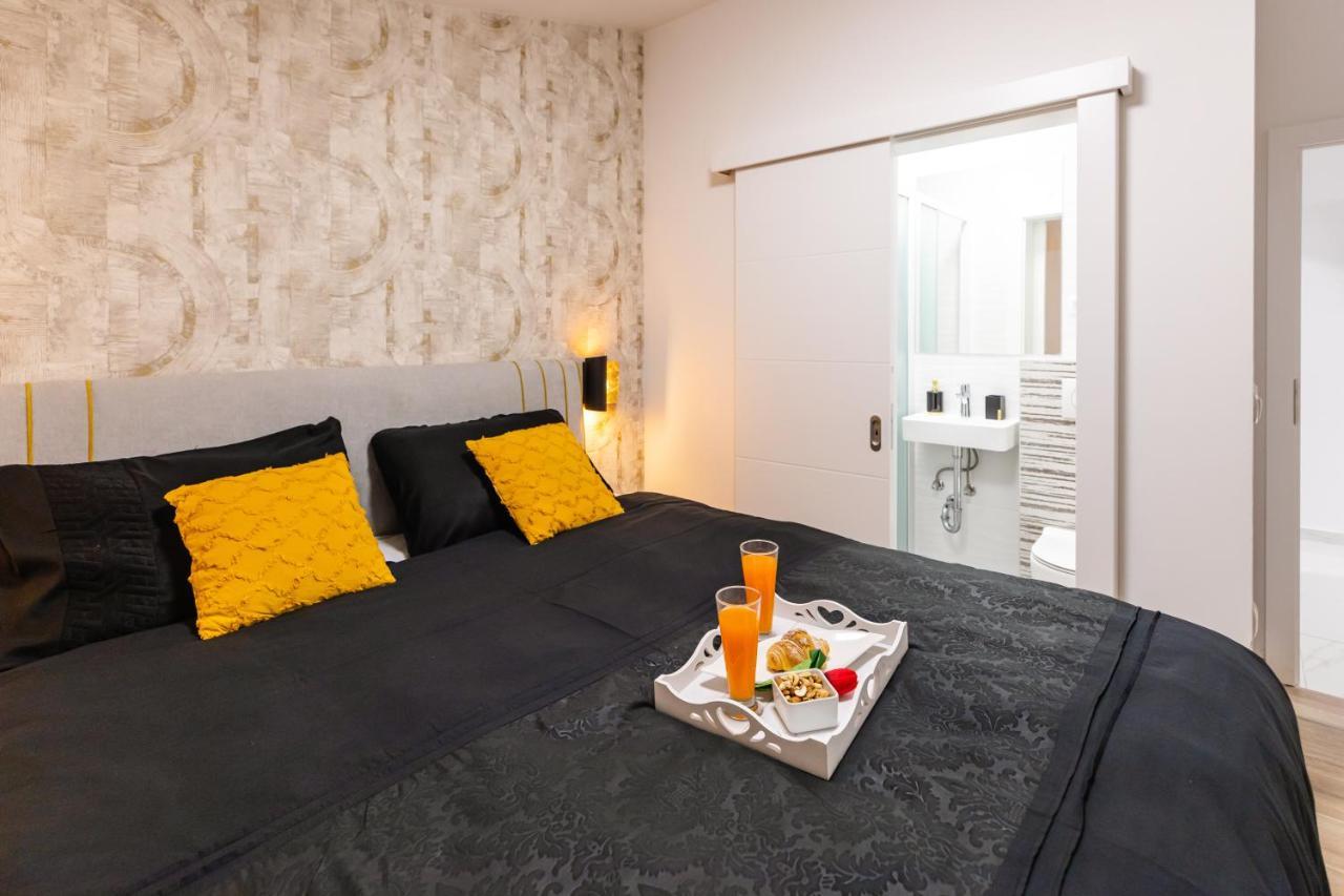Apartman Laura Vir Ngoại thất bức ảnh