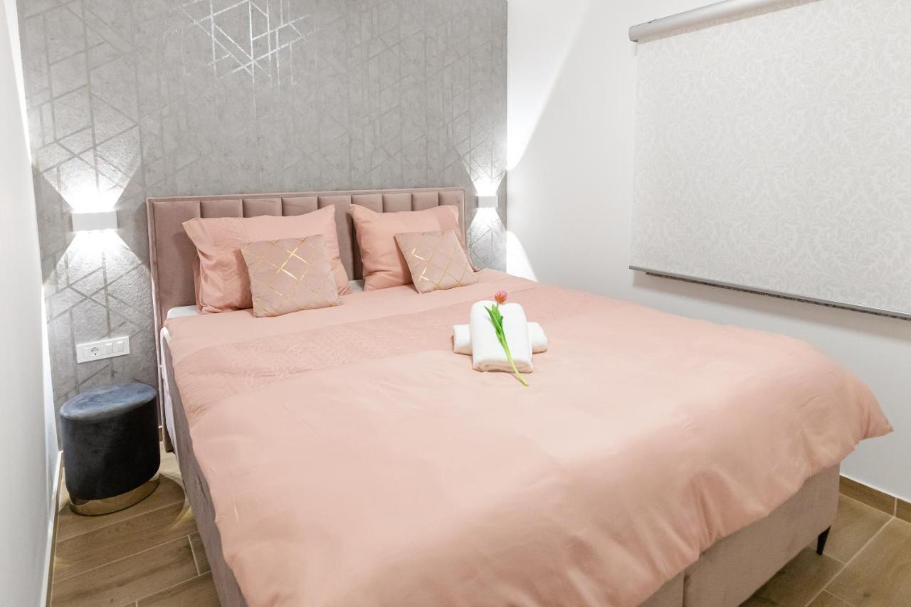Apartman Laura Vir Ngoại thất bức ảnh