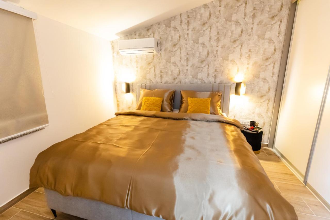 Apartman Laura Vir Ngoại thất bức ảnh
