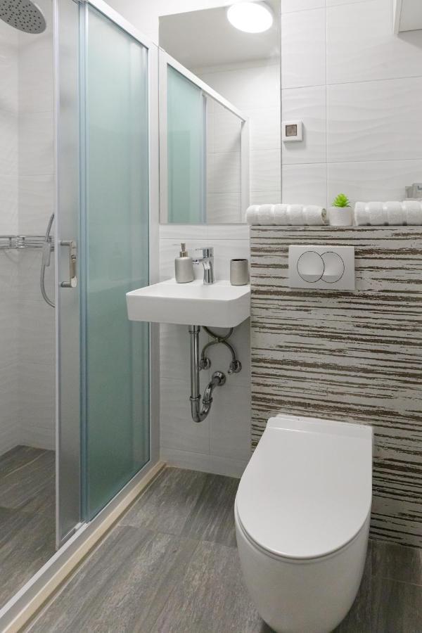 Apartman Laura Vir Ngoại thất bức ảnh